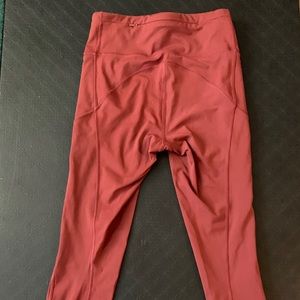 Lululemon Rust Capri 4